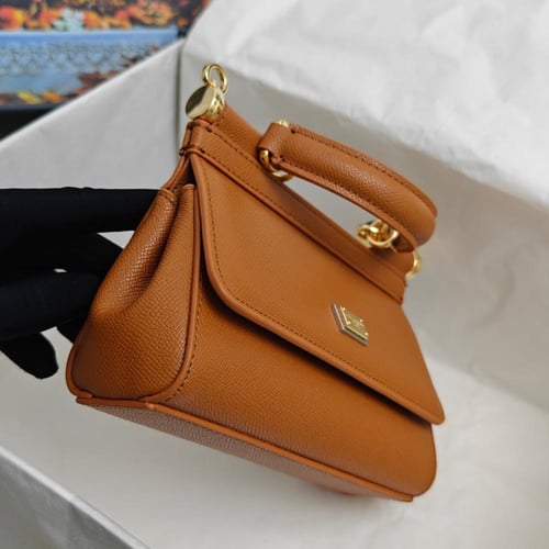 شنطة دولتشي اند غابانا