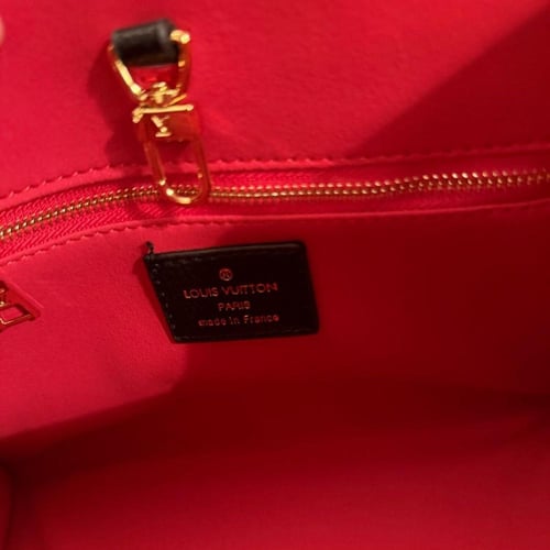 شنطة لويس فويتون