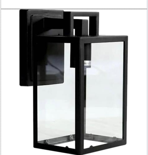 فانوس خارجي اسود