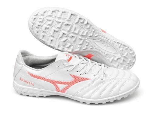 جزمة كورة قدم Mizuno