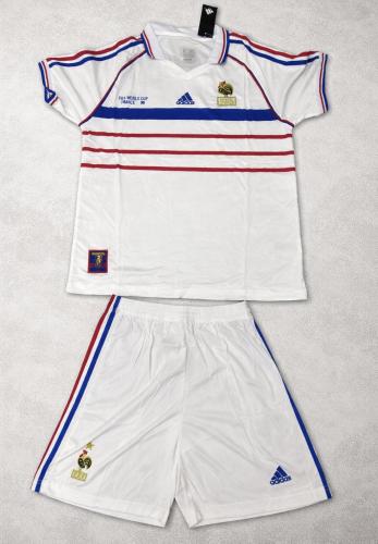 طقم منتخب فرنسا