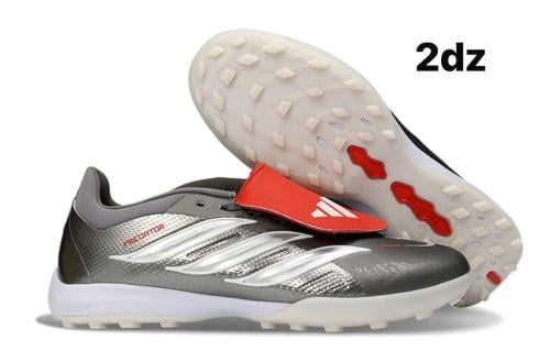 جزمة كورة قدم Adidas