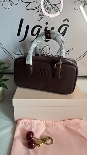 ميو ميو | ٢٢ سم - ٢٧ سم