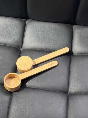 ملعقة بن خشب