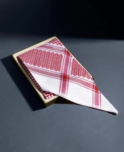 شماغ جوديفيا 2026 احمر كلاسك ياقوت فاتح GODIVA