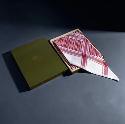 شماغ جوديفيا 2026 احمر كلاسك ياقوت فاتح GODIVA