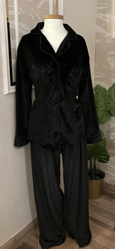 طقم بجامة قوتشي أسود