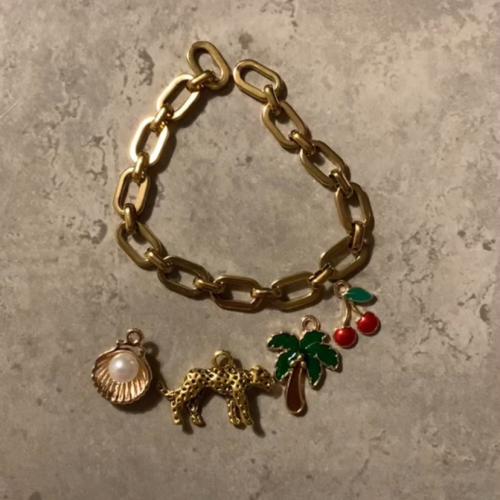 اسورة ذهبية