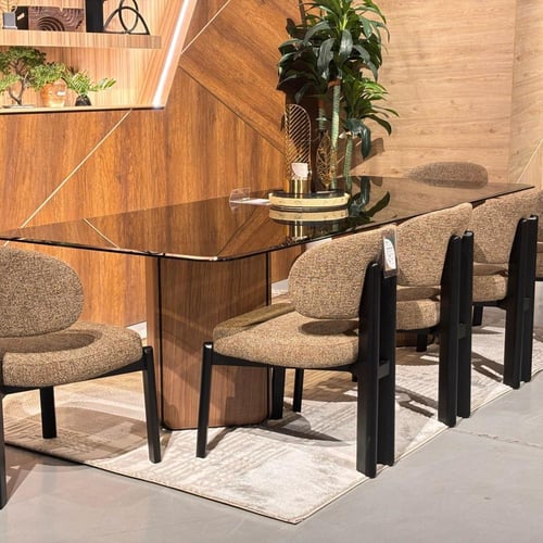 طاولة طعام مستطيلة بسطح زجاجي أسود وقاعدة خشبية