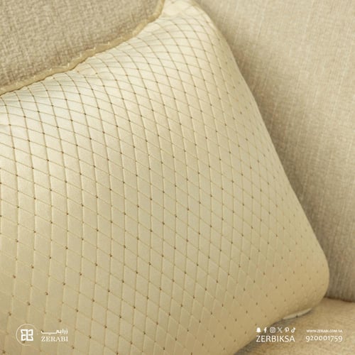 طقم كنب كلاسيكي