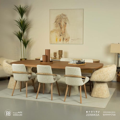 طاولة طعام بيضاوية برخام فاتح