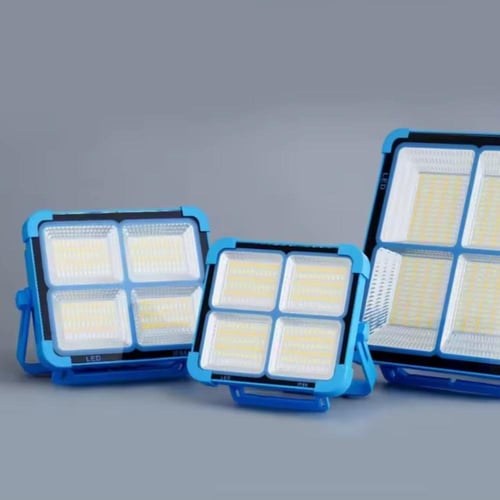 كشاف شحن طاقة شمسية