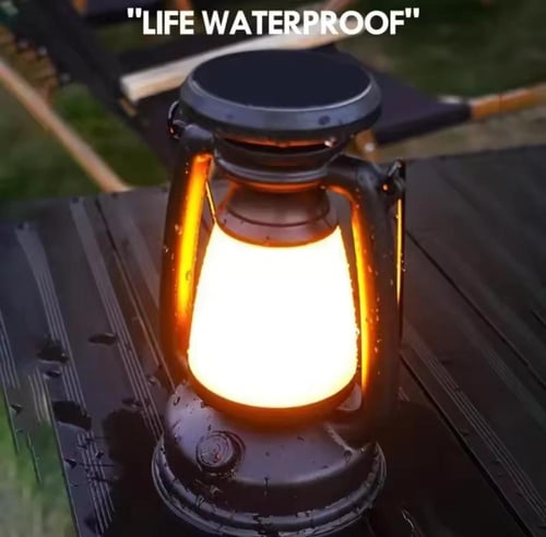 فانوس تخييم بالطاقة صغير