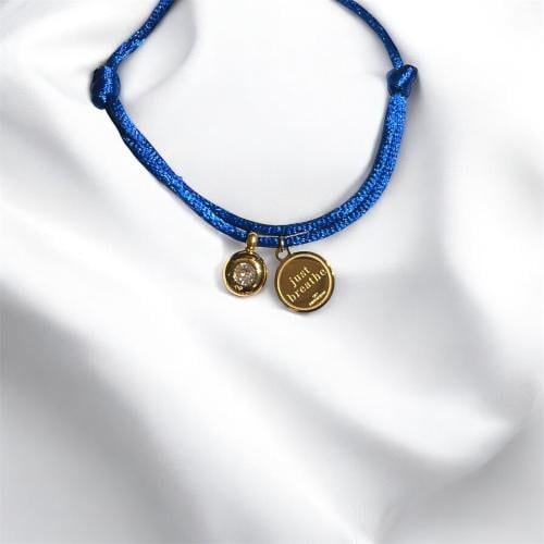 اسوارة باضافة البيرث ستون مع عبارة تنفس المطليات ذ...