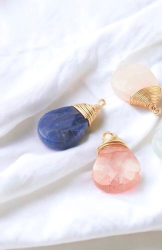 شارم احجار كريمة متعددة الانواع