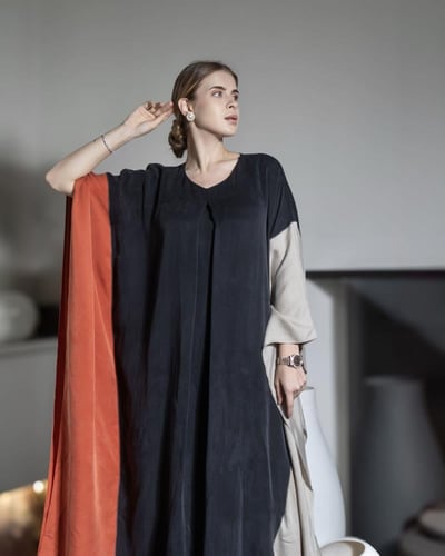 فستان فضفاض بعدة الوان