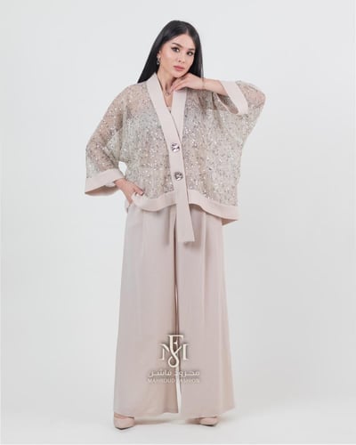 طقم بلوزه مخرمه و بنطلون