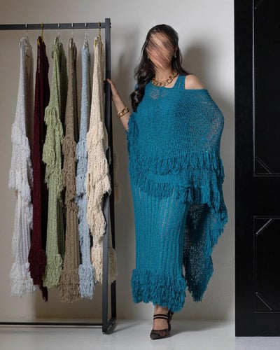 طقم قطعتين فستان و بلوزة طويله