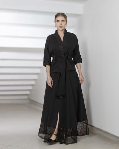 طقم اسود قطعتين تنورة وبلوزة