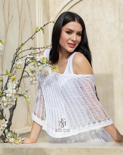 فستان لينن إيطالي ابيض