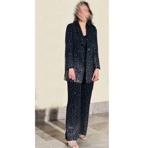 بدلة جاكيت و بنطلون بستايل لامع