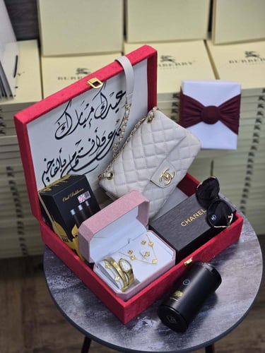 هديه نسائيه ماركه شانيل