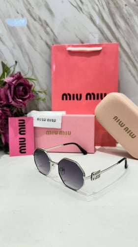 نظارات ميو ميو miu miu
