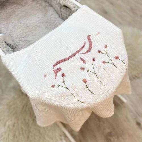 بطانية اطفال مطرزه بالاسم