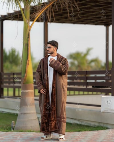 بشت شتوي ملكي مع القبوع