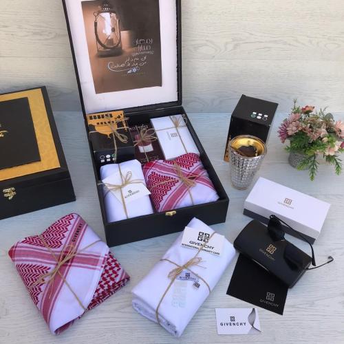 طقم هدايا رجاليه ماركه جفنشي