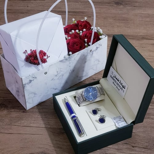 هديه رجاليه مع التغليف والورد