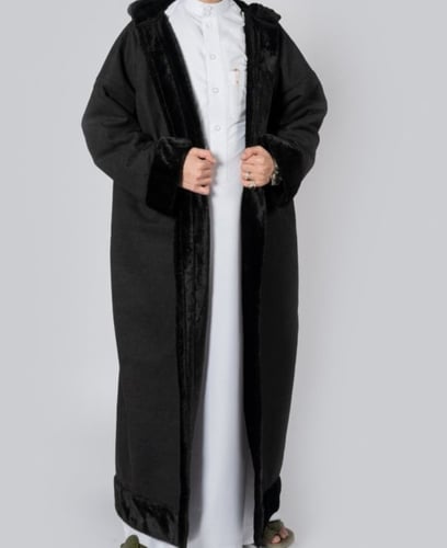 فروه شتويه مع القبوع لون اسود