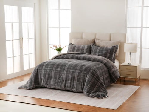 لحاف مخمل شتوي فاخر (نفر ونص - 4 قطع