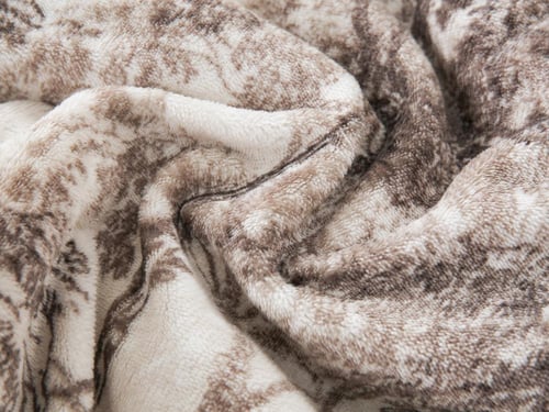 لحاف مخمل شتوي ملكي (6 قطع) - دفء الفخامة نفرين