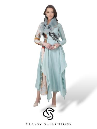 فستان هندي لف مطرز يباقة باللون السماوي