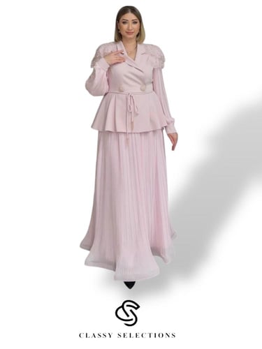 طقم سهرة وردي فخم مزين بالدانتيل والشك مقاسات كبير...