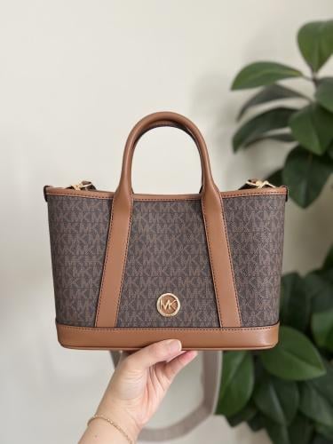 شنطة مايكل كورس Luisa بني