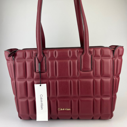 شنطة كلفن كلاين للكتف