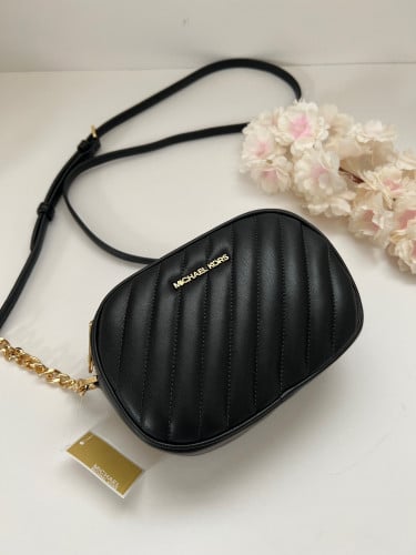 شنطة مايكل كورس كروس بدي اسود