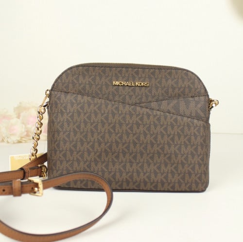 شنطة مايكل كورس بني كروس بدي