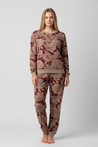 بيجاما نسائية مريحة بأكمام طويلة بنقشة مشجرة