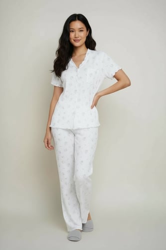 بيجاما الاستكنان بيجاما نسائية بتصميم بسيط وأنيق ا...
