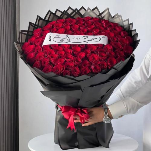 باقة ورد 100 ورده