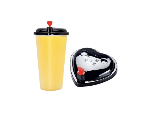 اكواب بلاستيك حراري بشكل قلب 700 ملى بغطاء أسود وق...