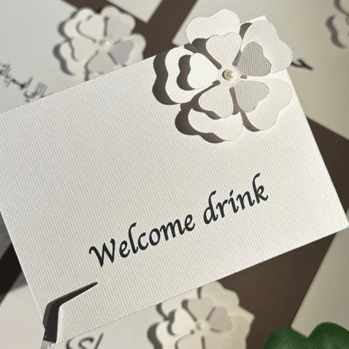 Luxury scented paper hospitality card