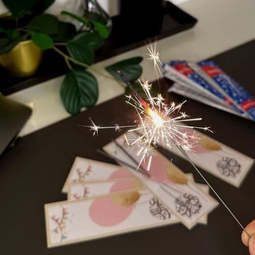 بطاقة نجوم الليل