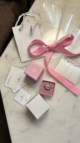 خاتم سواروفسكي الازرق