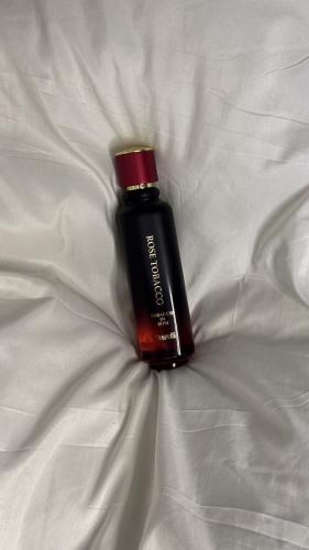 عطر روز توباكو الأصلي