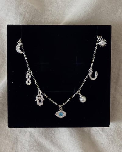 تشوكر سواروفسكي فضي