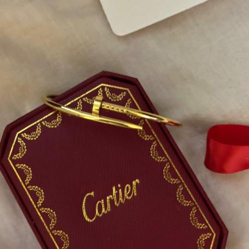 سوارة كارتير مسمار ذهبي